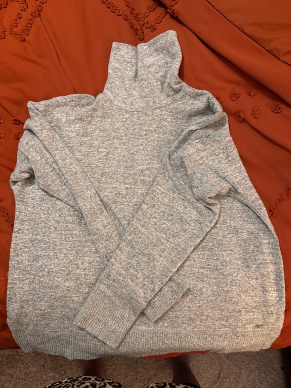 Abercrombie & Fitch Light Gray Turtleneck Sweater